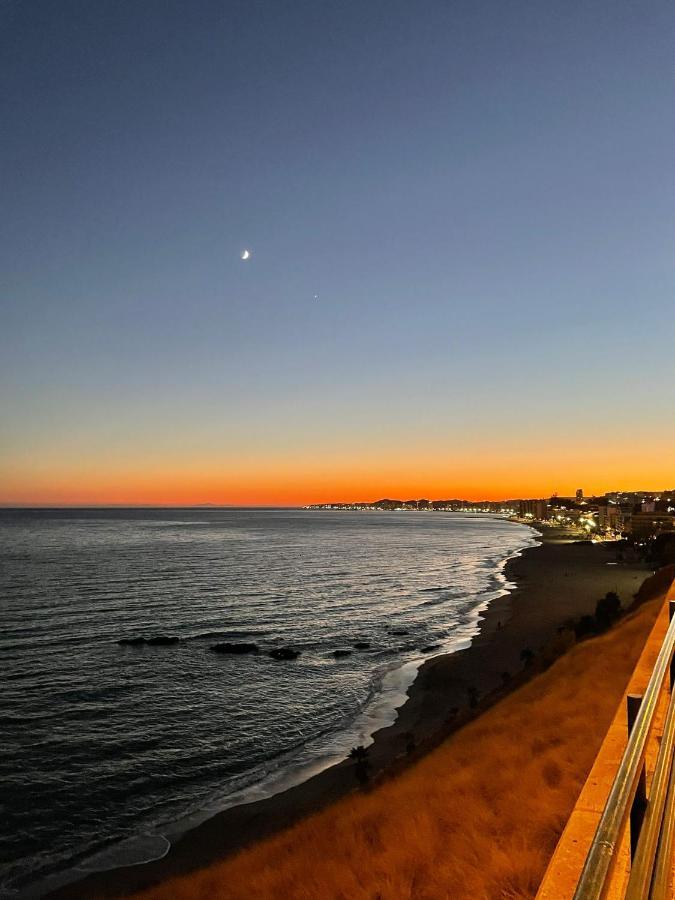 New City Penthouse Near Beach With Sunny Balcony 丰希罗拉 外观 照片