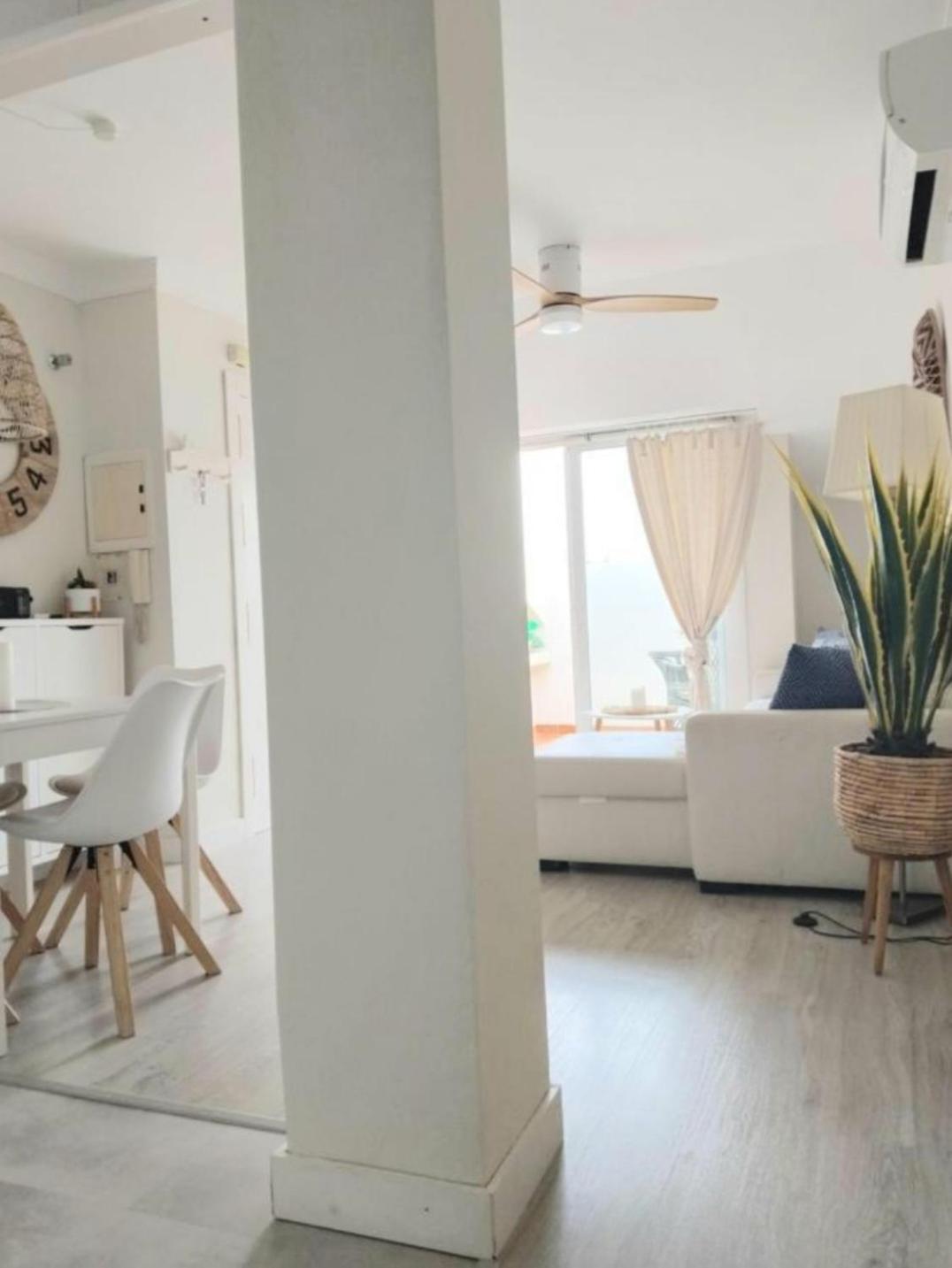 New City Penthouse Near Beach With Sunny Balcony 丰希罗拉 外观 照片